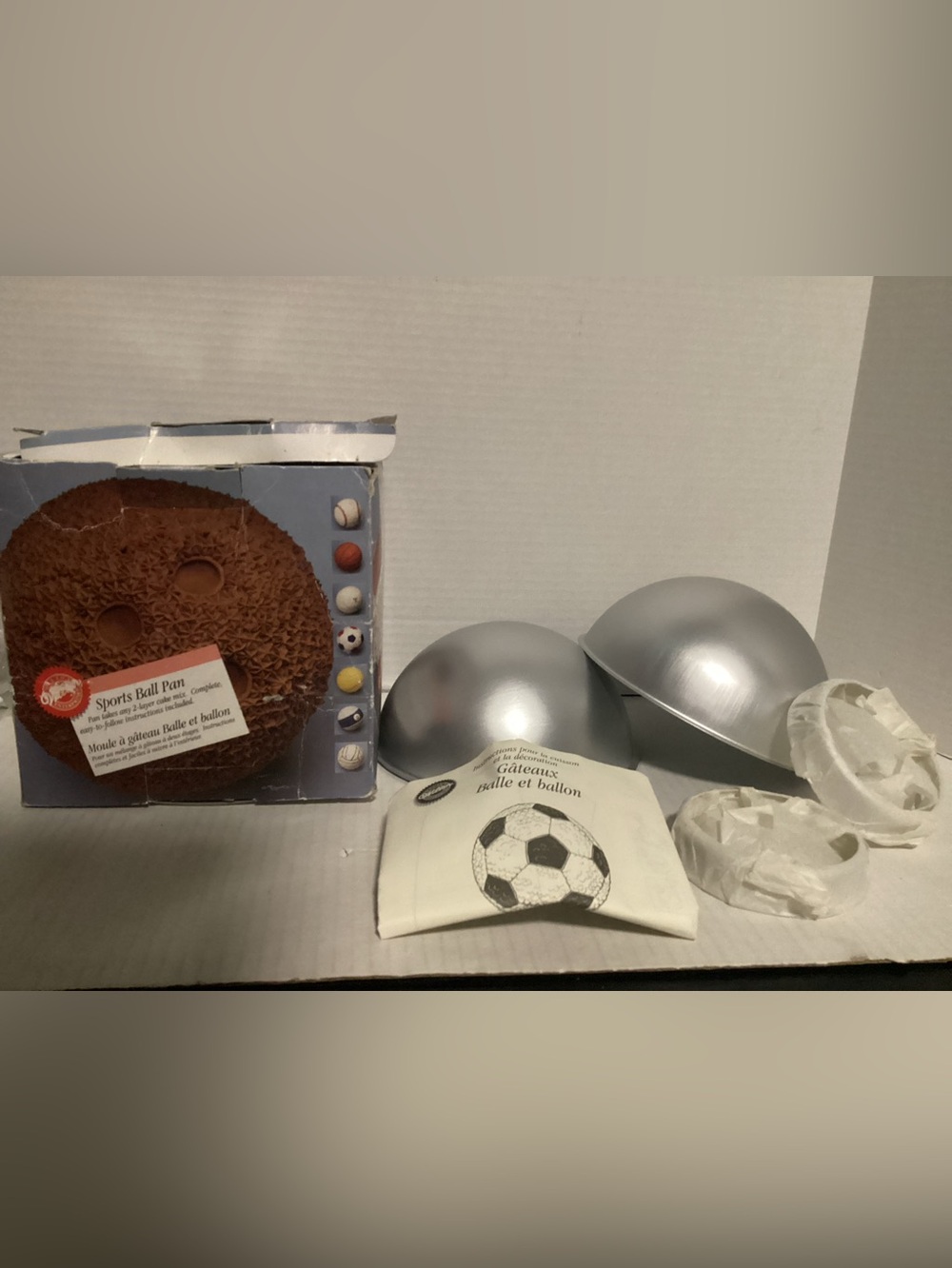 Wilton 2002 Silver Soccer Ball Cake Mold Set